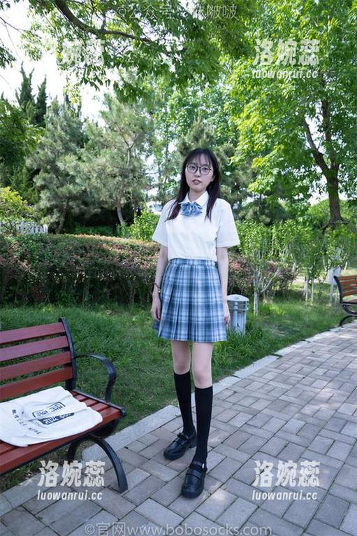 BoBoSocks袜啵啵 - 甜甜圈OL服装花絮合集，网盘减肥计划的反面教材。