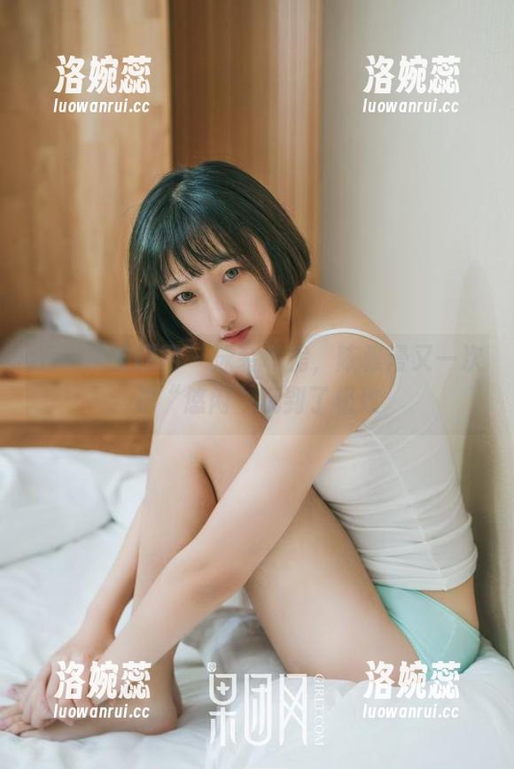 GIRLT果团网 - 泳装私房，陈雅漫又一次把“悠闲”玩到了极致
