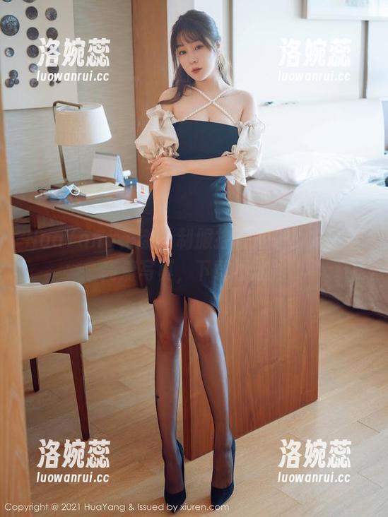 HuaYang花漾 - 制服控看过来！方子萱高清写真，下载不迷路