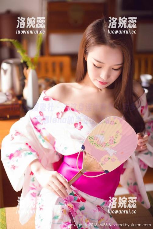 IMiss爱蜜社 - 在这身连体衣里，有多少莉娜lena的半私密福利？