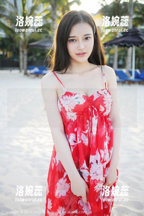 MyGirl美媛馆 - 制服不是小偷，但AngelaLee李玲在高清美图里，谁能说不想偷一眼？