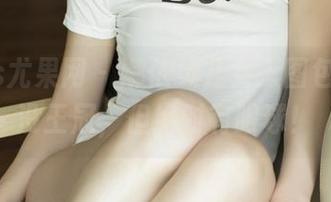 UGirls尤果网 - 娜依灵儿女王图包，虽然没王冠，但绝对有眼球！