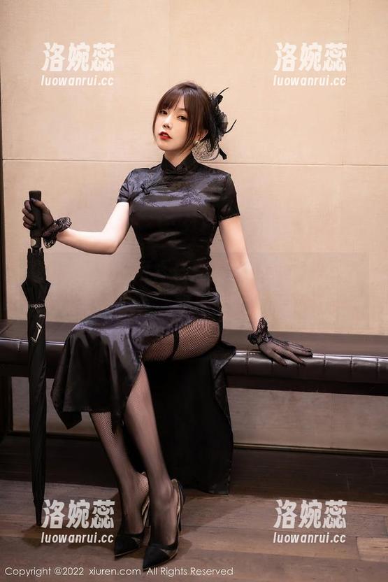 Xiuren秀人网-任莹樱Jenny Xiuren秀人网 - 任莹樱Jenny又来了,睡衣图片更新,这回谁能抵挡得住?