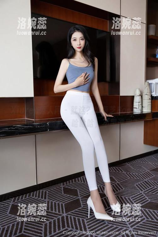 Xiuren秀人网 - 就这？徐莉芝Booty万圣节最新图片，哈哈哈，不黑谁黑？