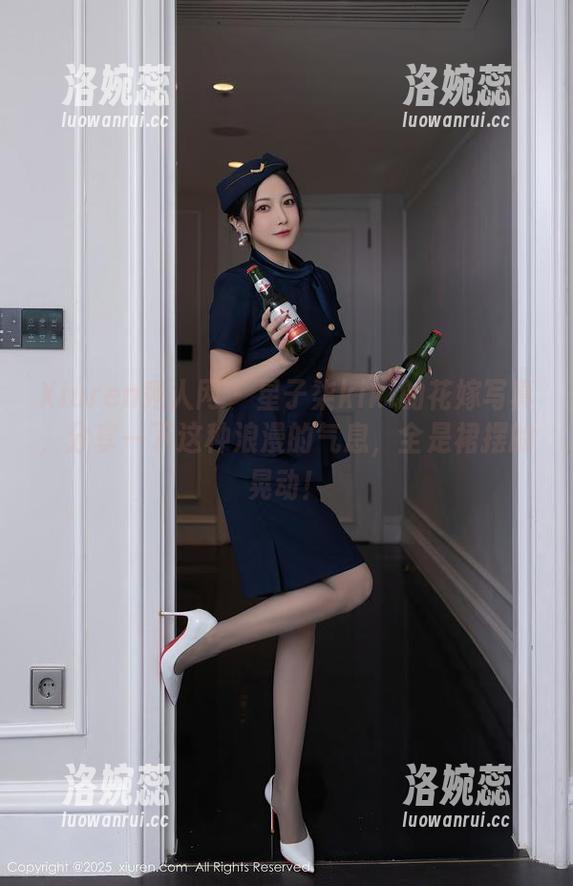 Xiuren秀人网-星子柒kiki Xiuren秀人网 - 星子柒kiki的花嫁写真,分享一下这种浪漫的气息,全是裙摆的晃动!
