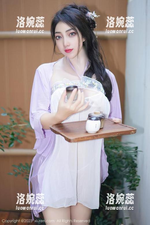 Xiuren秀人网 - 原图中夸张的瑜伽姿势，谁说木子nana只会柔和？资源蹭蹭更上瘾。