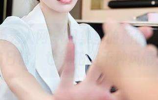 Xiuren秀人网 - 图集里的杨倩倩：就她的日常，也能拍出千种风情。