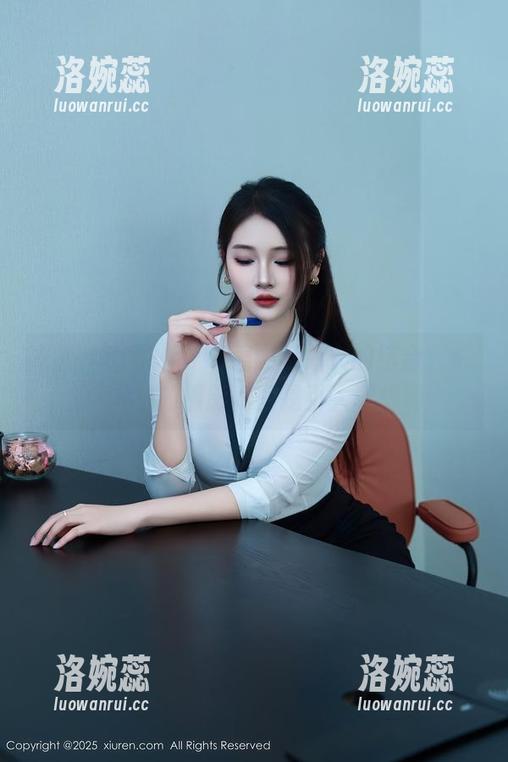 Xiuren秀人网-桃色奶酪 Xiuren秀人网 - 美图与修女的结合,桃色奶酪的摄影真的是引人遐想啊