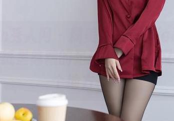 Xiuren秀人网 - 糯美子MINIbabe的写真，壁纸里隐藏的足迹，猜猜她又跑到哪个地方了？