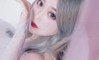 千万别眨眼，eloise软软在图包里显现出怎样的额外’滤镜？