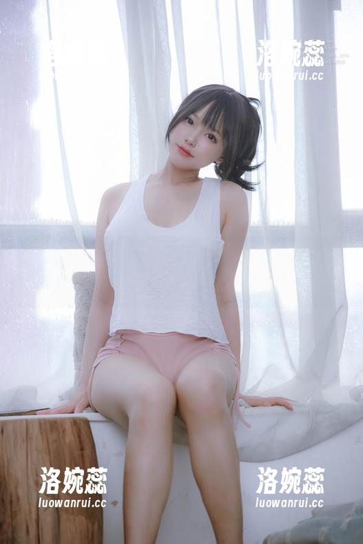 海边的nyako喵子大魔王：捣蛋的无圣光美图，谁说玩得不能不认真？