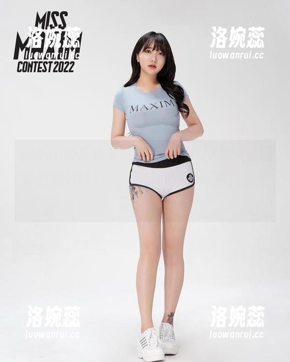 yeeun孙乐乐在网盘里放“DJAWA圣诞特别篇2021”，偏偏我正好无聊，果然是缘分。