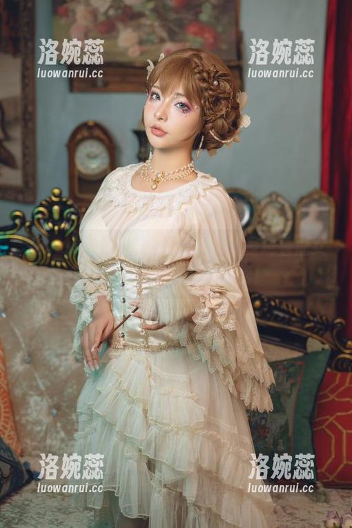 在yuuhui玉汇的万圣节合集里观看魔女狂欢，说不出的妙与盟！