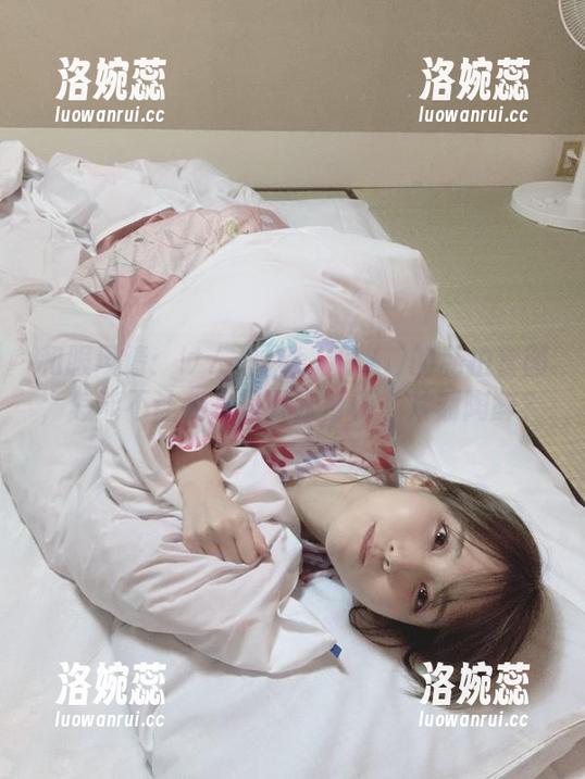 和服风情：けん研(けんけん)的私拍套图，怎能不让我多按几次暂停，片刻陶醉？