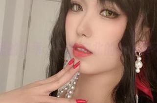 照片里的小乖，一北亦北的cos真不错！