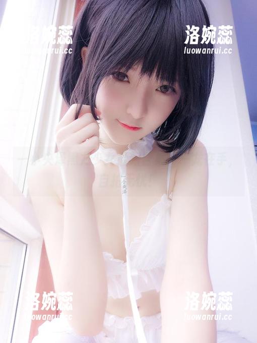 一小央泽黑龙少女最新合集：一龙在手，自拍无忧！