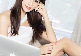克拉女神 - 孟君的裤里丝，这福利可真让人意外。