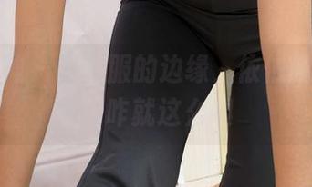 初夏女神 - 在礼服的边缘，依依的私拍图包咋就这么趣