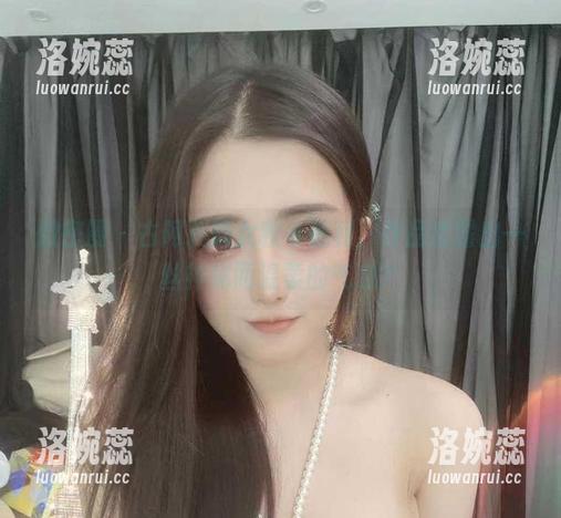 微密圈 - 古阿扎修女秋冬福利，作品透露出一丝神秘而温柔的气息？