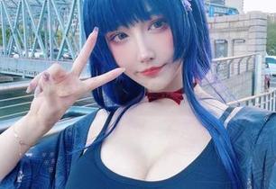 啾小妍Deer的暗夜猫女全集，下载后你会想：这是谁的卧室？