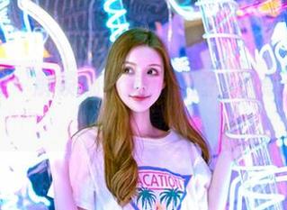 嗲囡囡 - 解锁娜依灵儿的睡衣诱惑：资源就在身边