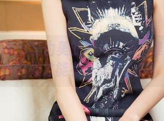 头条女神 - 李由美的照片合集：谁说只有小姑娘才能有少女的心？！