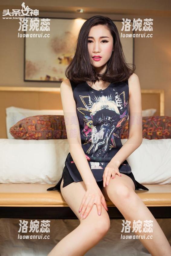 头条女神 - 李由美的照片合集：谁说只有小姑娘才能有少女的心？！