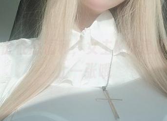 送你一份性感福利，女主K快递员图片不止一张哦