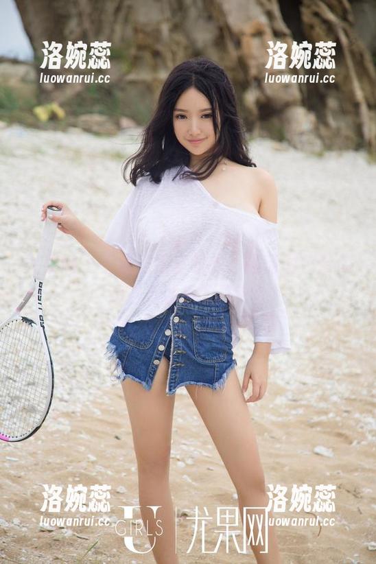 尤果网 - 王莹的浴室时光，高清图包带你溜进无滤镜的日常！