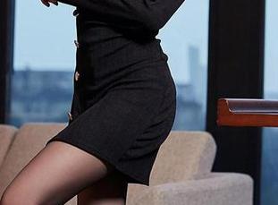尤蜜荟 - 被易阳的连衣裙征服，美图中透露出的那份从容，精选得不一般！