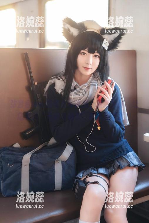 弥音音ww的修女写真集，最新系列，让您见识“天使与调皮”的疯狂碰撞！