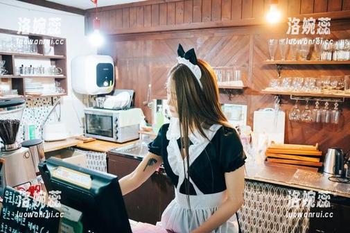 当普美(bomi)化身御姐，分享她的私藏写真集，反正没外人！
