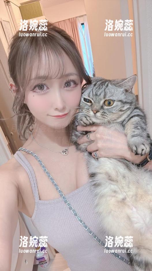 月城委员会和她的裤里丝，原图可三连击随便穿搭哦！