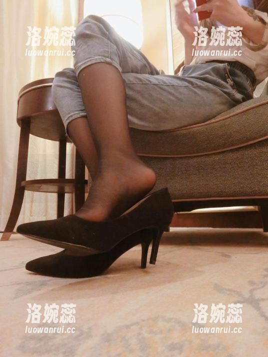 微密圈 - 蕾丝里的杨大乐乐很靠谱碎碎念：合集值得一看吗？
