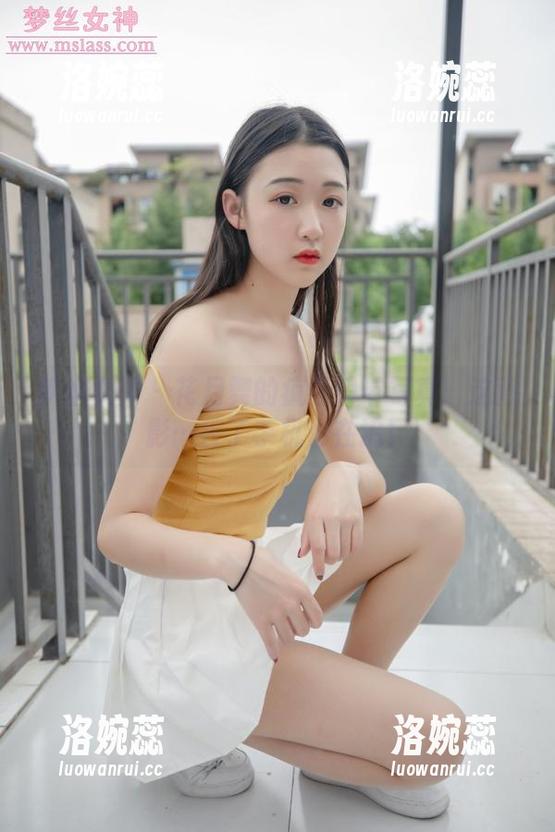 梦丝女神 - 花月舞的疯狂吊带写真：这背影…丢了手机也在追！