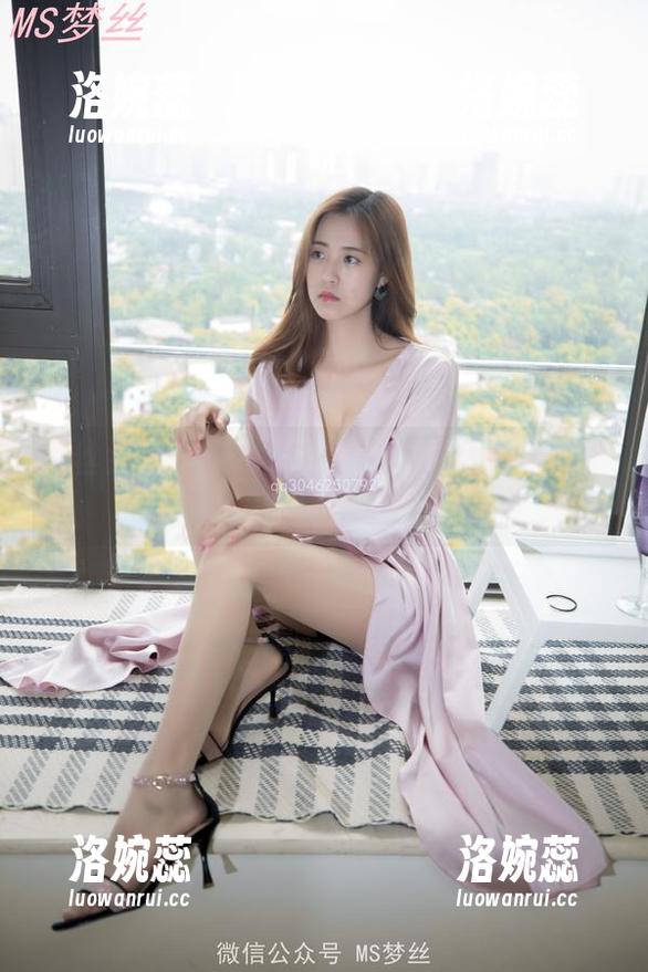梦丝女神 - 谁说学妹只能宅？私拍里魏婷婷的另一面！