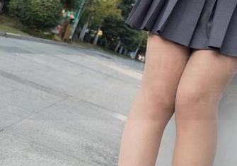 热门私房看：森萝财团15D灰丝，匿名新人就像个小葱拌豆腐，让人想大声赞叹！