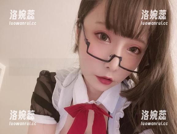 次屁啦来了！全套礼服也在这里，别忘了下载哦！