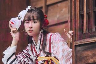泥泥汝出赛场啦，免费轮播夏日图片，不小心就成了网友们的新‘宠儿’！