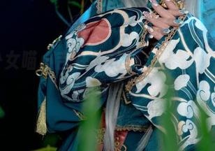 爆机少女喵小吉在线分享：魅魔图片让人神魂颠倒