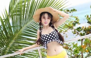 爱蜜社 - 夏小秋秋秋的原图可萌可俏，精选却多了一层小心思，抓心啊！