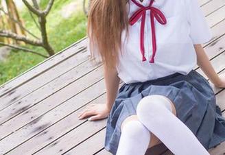 爱蜜社 - 莉莉Lily的旗袍写真，想象不到的“温婉”气质