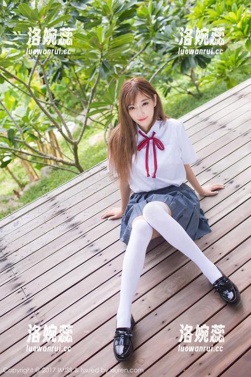 爱蜜社 - 莉莉Lily的旗袍写真，想象不到的“温婉”气质