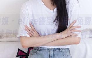 物恋传媒 - elise镂空作品，免费图册打开，恍惚中我似乎找到了另一种视角。