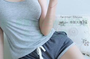 探险开始！眼酱大魔王w的粉色条纹袜图包，快跟上吧