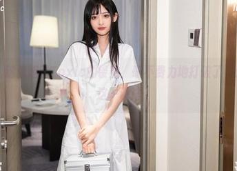 秀人网 - 这张妲己Toxic的镂空，毫不费力地打破了“无圣光”这一说法