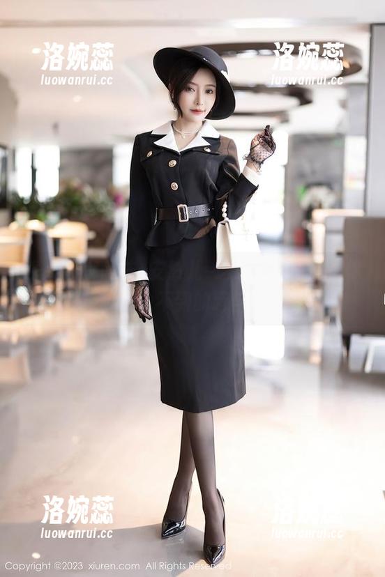 秀人网 - 网袜+安然儿=这组写真合集，你想象不到的萌与诱