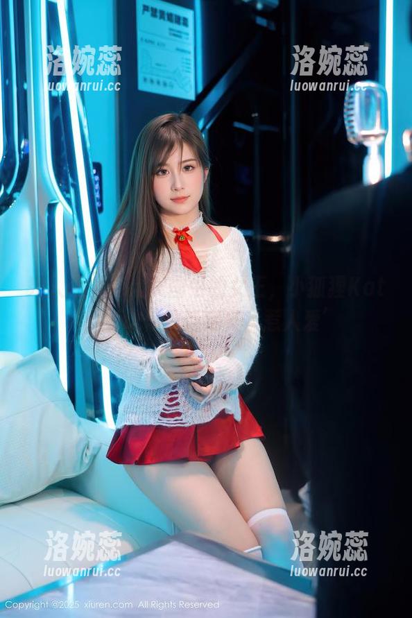 秀人网 - 高清美图中的女王，小狐狸Kathryn让你重新定义‘惹人爱’
