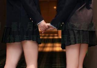 秀人网 - 看！月夕Lily的修女高清原图，伪善与真诚的美丽交错。