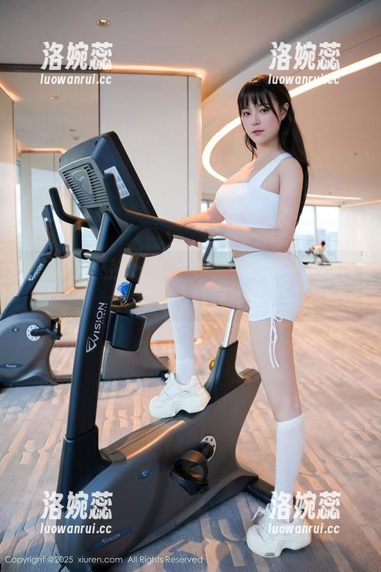 秀人网 - 轻松一刻：林文文的姐姐图集资源小心保存啊